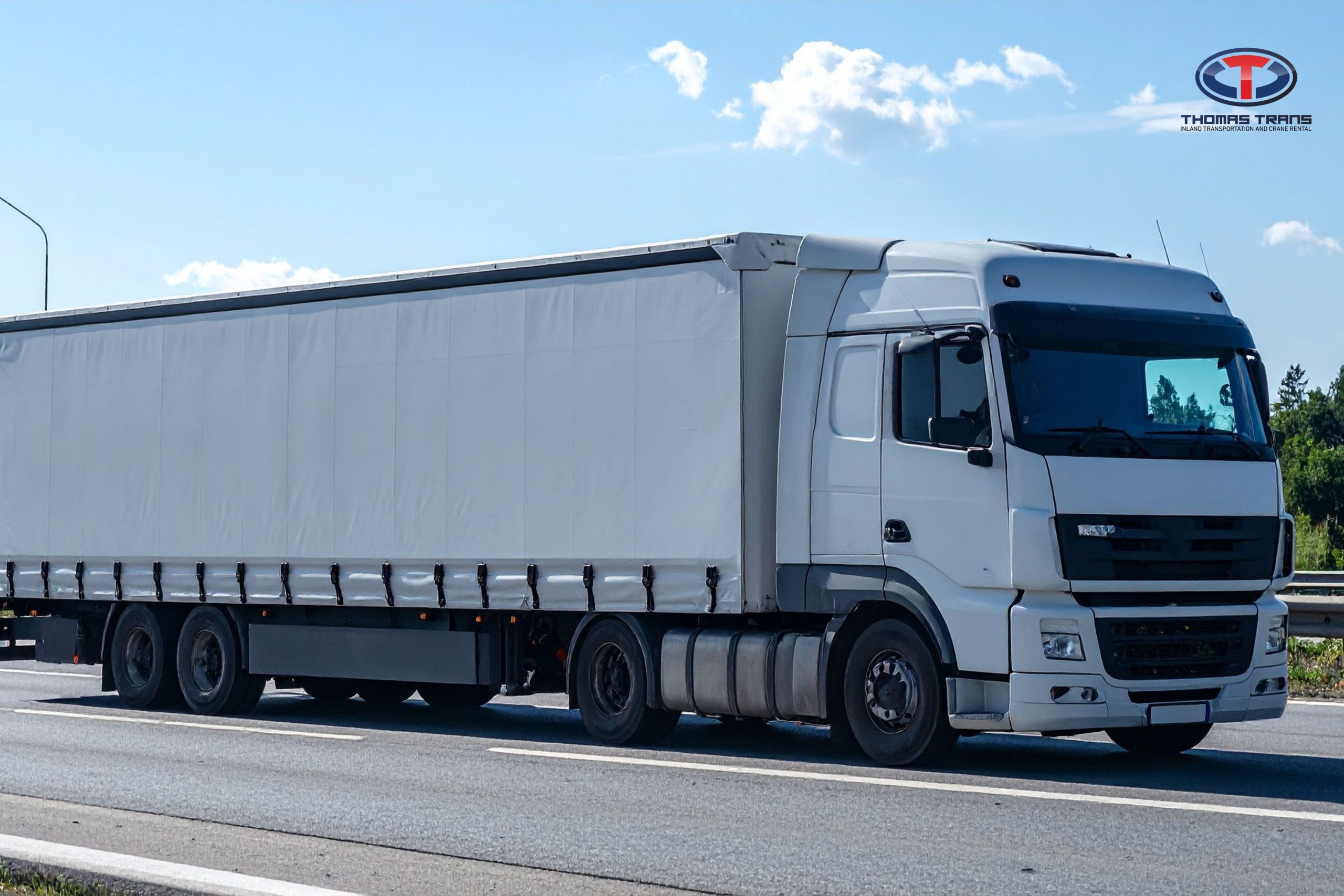 Perbedaan Lowbed, Trailer, dan Dolly: Memahami Jenis Armada dalam Dunia Transportasi Berat